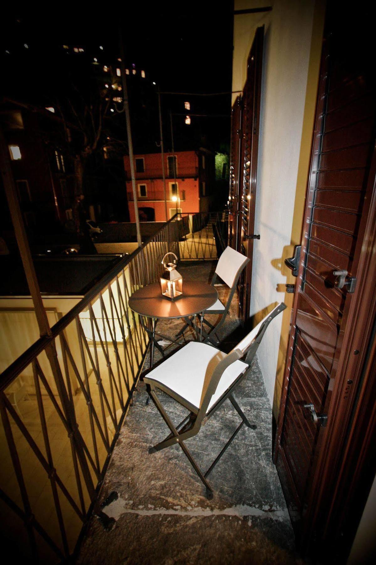 Boutique Hotel La Rinascente Locarno Exterior photo