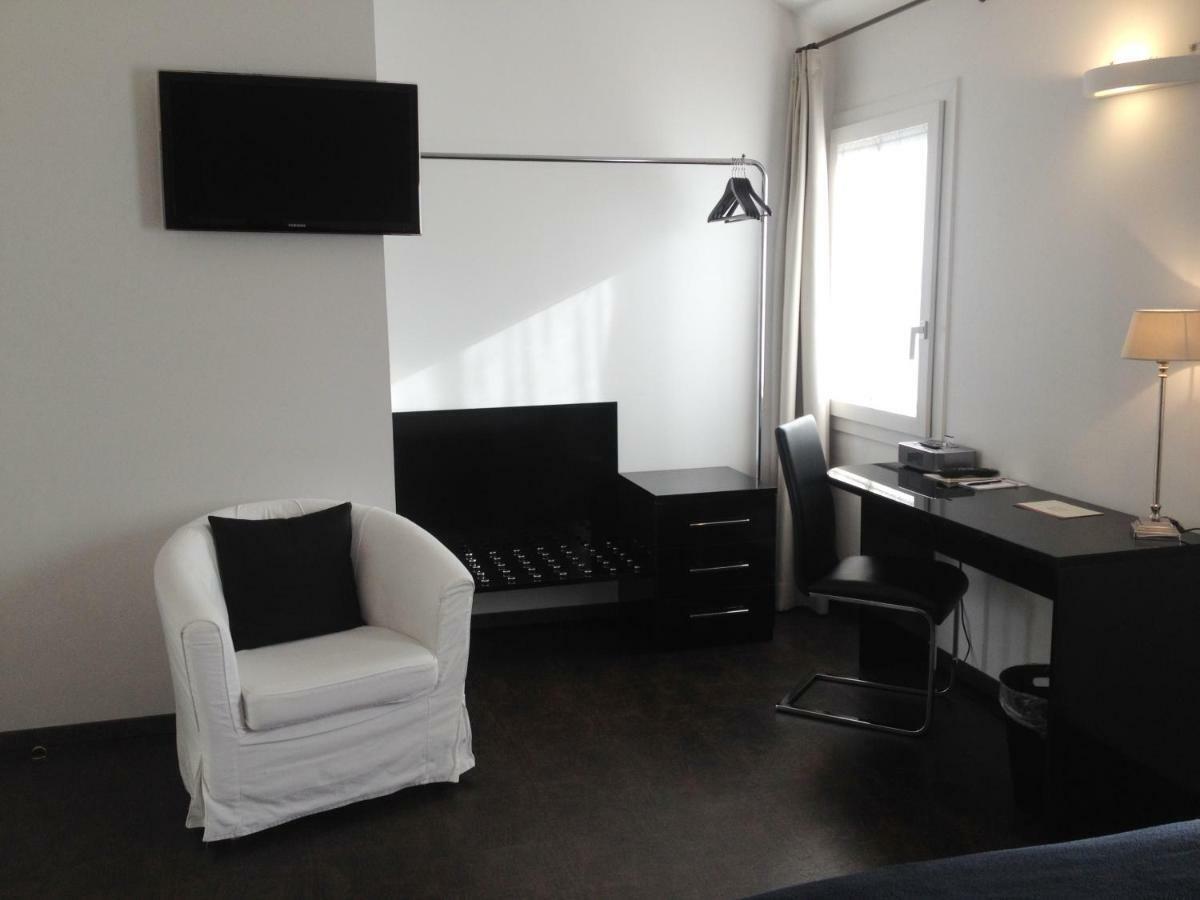 Boutique Hotel La Rinascente Locarno Exterior photo